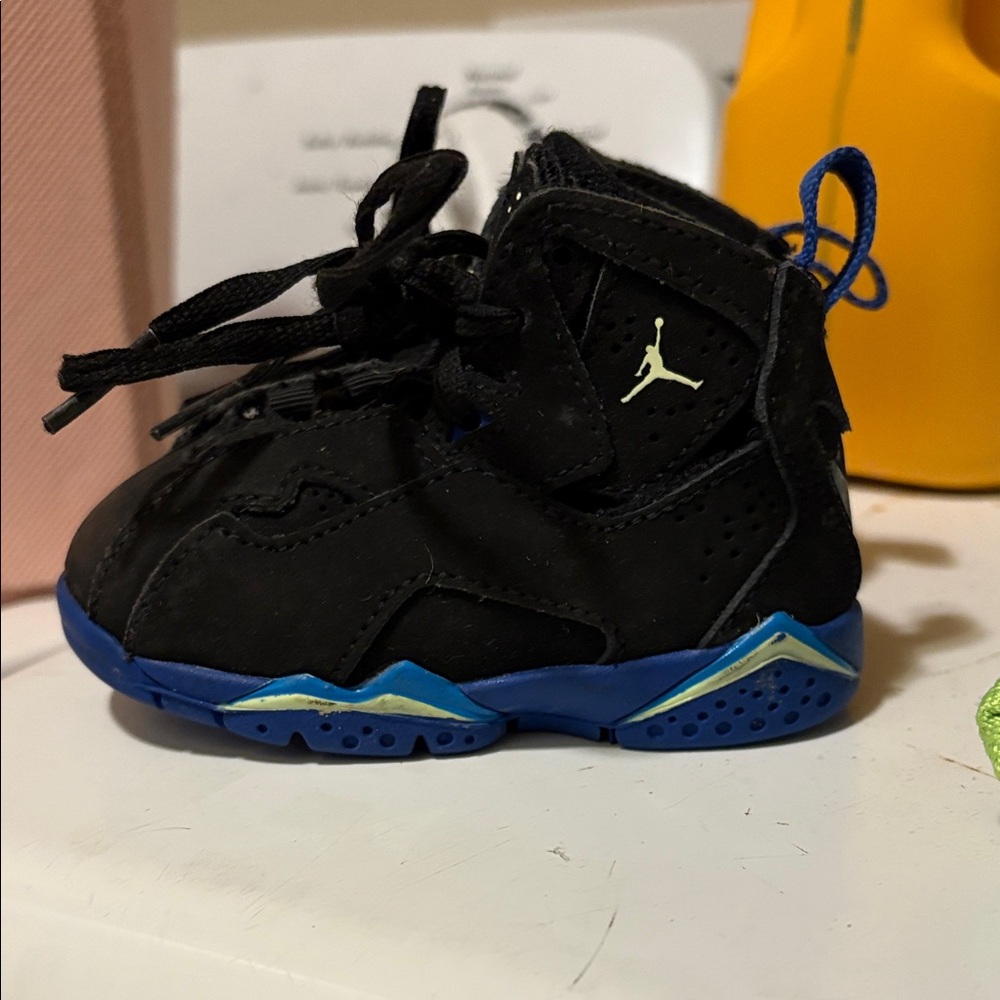 Jordan Kids Black and Blue Sneakers